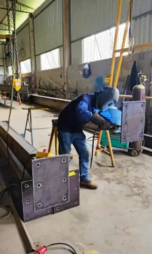 7a76b3e2-86c1-4f2a-85fe-ffb908635eb7