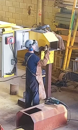 b47b6107-9348-4c0b-9233-8c1b03b81a00